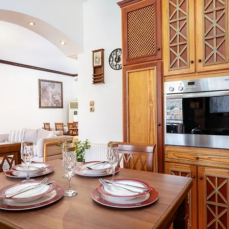 Marys Beachfront * Vlichadia